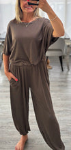 Load image into Gallery viewer, Ivy short sleeve bubble hem set