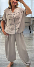 Load image into Gallery viewer, Margot zip jacket