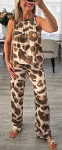 Load image into Gallery viewer, Tracie sleeveless two piece set