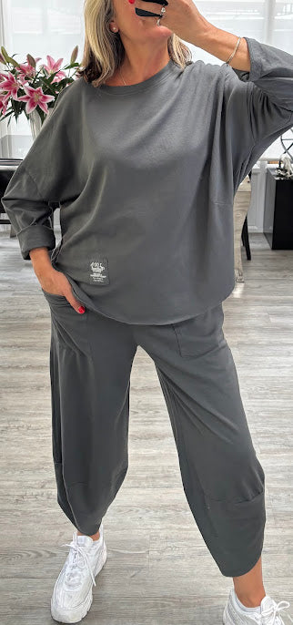 Amber barrel pant set