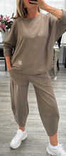 Load image into Gallery viewer, Amber barrel pant set
