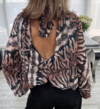 Load image into Gallery viewer, Anne animal print blouse
