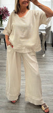Load image into Gallery viewer, Celia v neck cotton set
