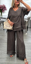 Load image into Gallery viewer, Celia v neck cotton set
