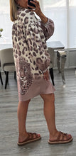 Load image into Gallery viewer, Celia printed dress
