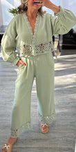 Load image into Gallery viewer, Cherry cheesecloth set
