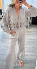 Load image into Gallery viewer, Cherry cheesecloth set
