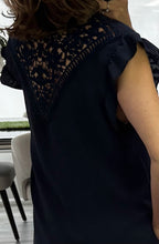 Load image into Gallery viewer, Dee lace back set
