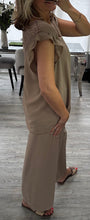 Load image into Gallery viewer, Dee lace back set
