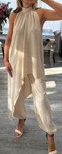 Load image into Gallery viewer, Ellie sleeveless asymmetric set
