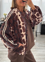Load image into Gallery viewer, Ellie printed zip jacket
