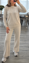 Load image into Gallery viewer, Faith fine knit set
