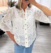 Load image into Gallery viewer, Frankie 3/4 sleeve shirt
