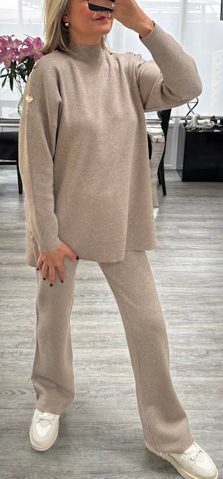 Gaby gold button shoulder set