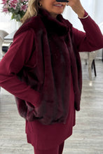 Load image into Gallery viewer, Georgia luxury faux fur gilet
