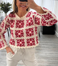 Load image into Gallery viewer, Gwen crochet top
