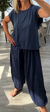 Load image into Gallery viewer, Honey hareem pant
