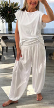 Load image into Gallery viewer, Honey hareem pant

