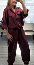 Load image into Gallery viewer, Stella satin feel set
