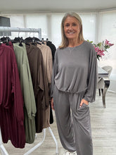 Load image into Gallery viewer, Isla long sleeve set
