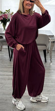 Load image into Gallery viewer, Isla long sleeve set
