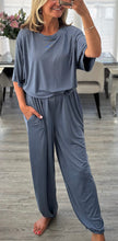 Load image into Gallery viewer, Ivy short sleeve bubble hem set
