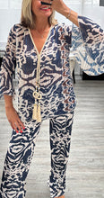 Load image into Gallery viewer, Jacky chiffon set
