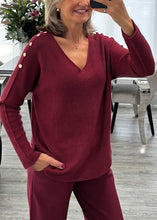 Load image into Gallery viewer, Jules gold button shoulder
