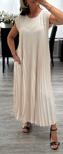 Lainey pleated maxi dress