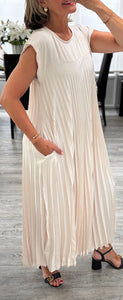 Lainey pleated maxi dress