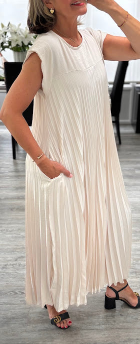 Lainey pleated maxi dress