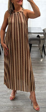 Load image into Gallery viewer, Livvy lurex pleated maxi

