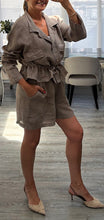Load image into Gallery viewer, Lori linen short set
