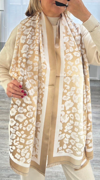 Lucy leopard scarf