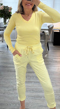Load image into Gallery viewer, Mandy Magic Pant
