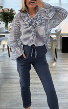 Load image into Gallery viewer, Mandy Magic Pant
