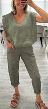 Load image into Gallery viewer, Maxine military style magic pant
