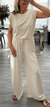 Load image into Gallery viewer, Nancy sleeveless set
