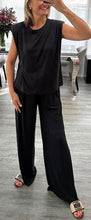 Load image into Gallery viewer, Nancy sleeveless set
