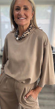 Load image into Gallery viewer, Nina neck scarf
