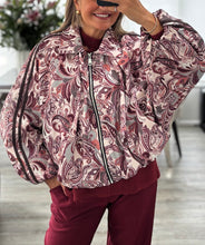 Load image into Gallery viewer, Paige paisley jacket
