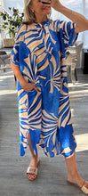 Load image into Gallery viewer, Palma short sleeve shirt dress

