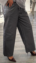 Load image into Gallery viewer, Patsy pleather trouser
