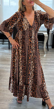 Load image into Gallery viewer, Polly v neck printed maxi
