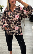 Load image into Gallery viewer, Rosa printed blouse
