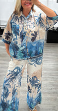Load image into Gallery viewer, Roz palm print shirt set
