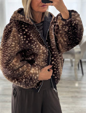 Load image into Gallery viewer, Ruby reversible faux fur jacket
