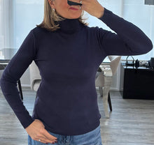 Load image into Gallery viewer, Rylee soft knit roll neck
