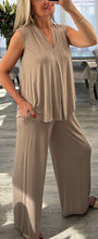 Load image into Gallery viewer, Sienna sleeveless set
