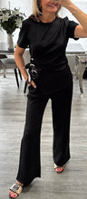 Load image into Gallery viewer, Sissy set scarf tie side
